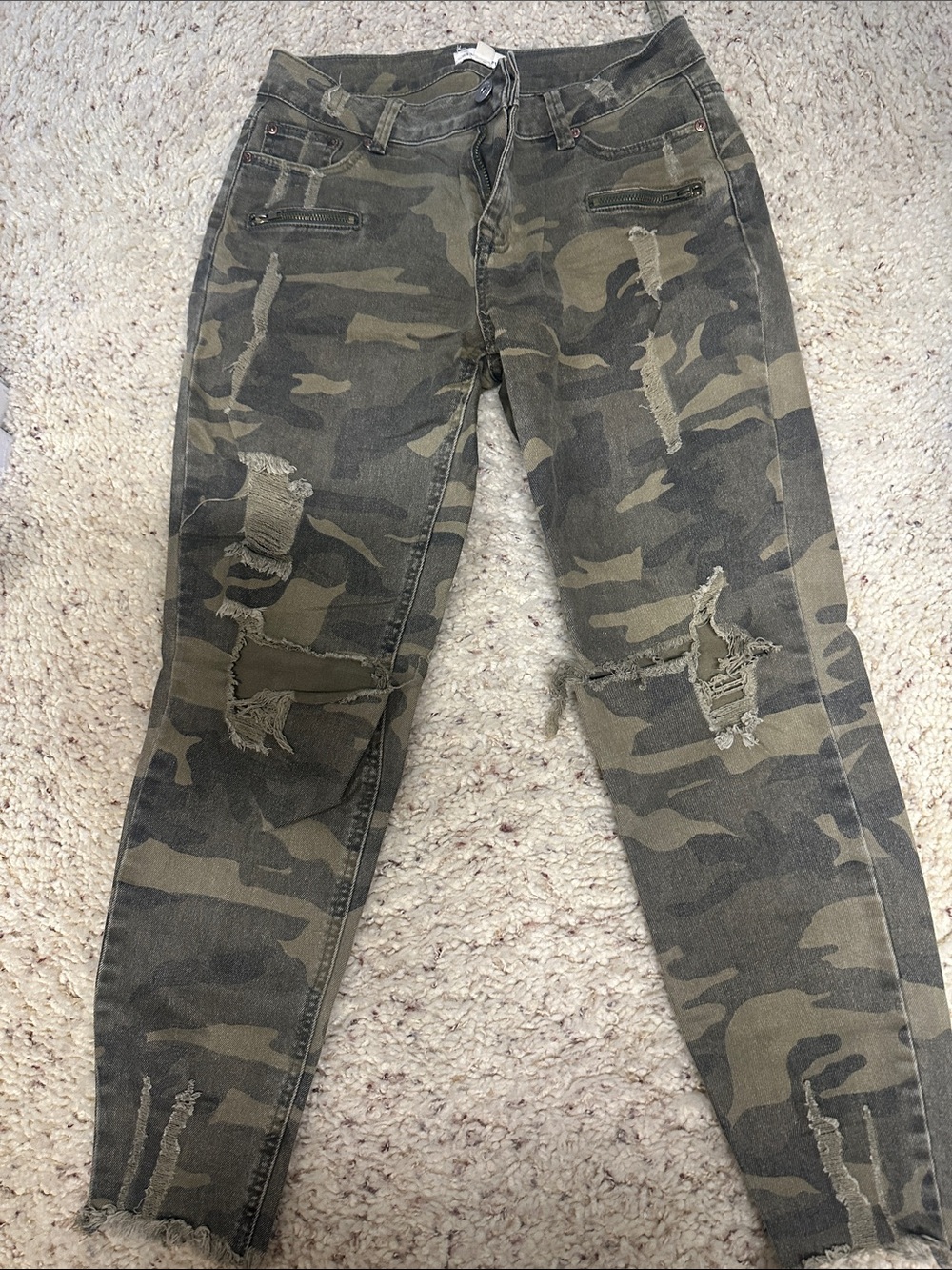 Source Unknown Olive Green Camo Distressed Skinny Jeans